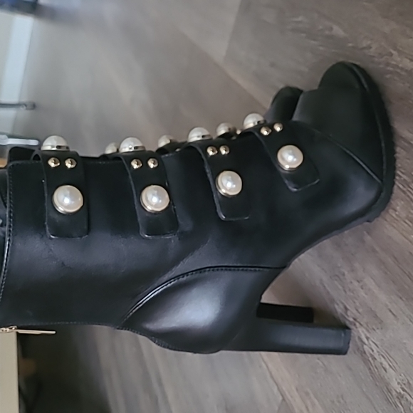 Karl Lagerfeld Paris womens Peep Toe Bootie Fashion Boot - Picture 6 of 6